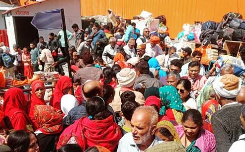 तैयारियों की कड़ी परीक्षा ले रही हैं धार्मिक यात्राएं
